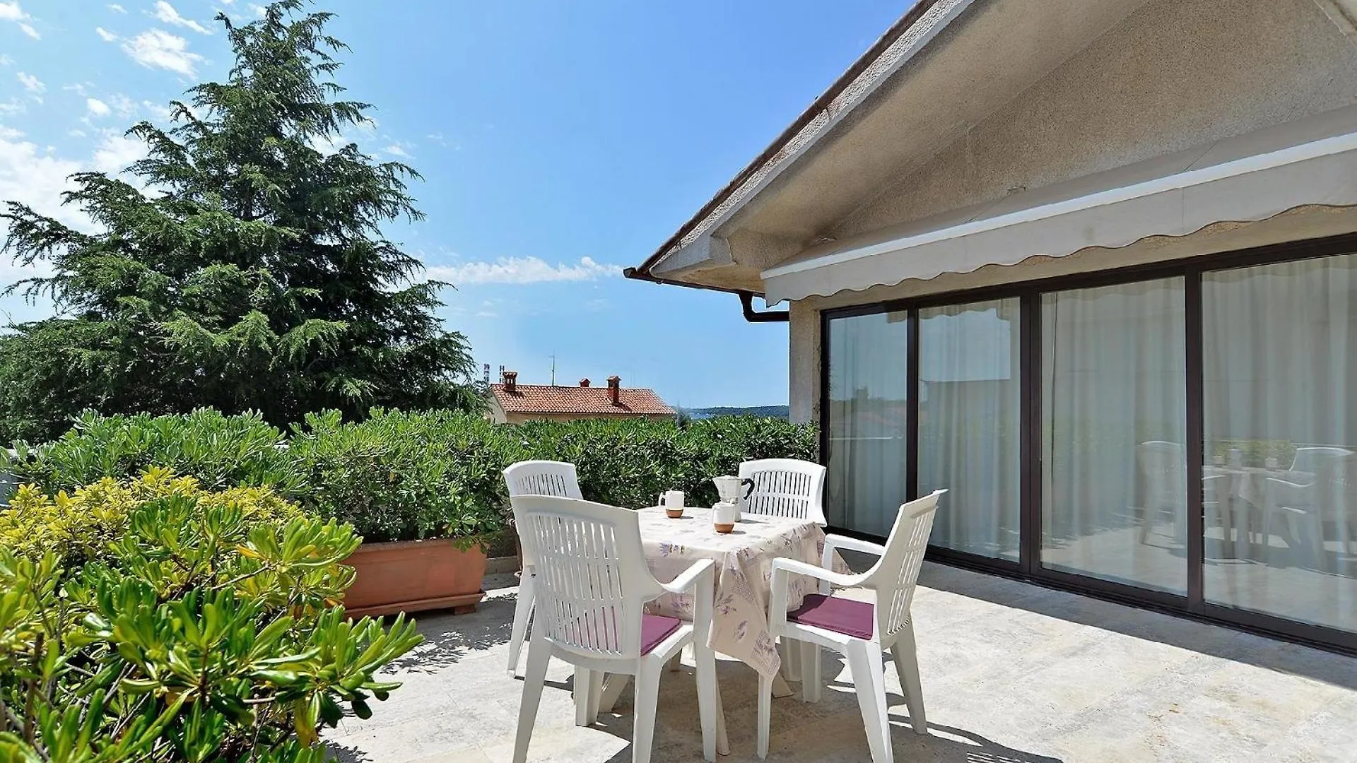 Apartment Ferienwohnung Fuer 4 Personen Ca 45 Qm In Pula, Istrien Istrische Riviera Croatia